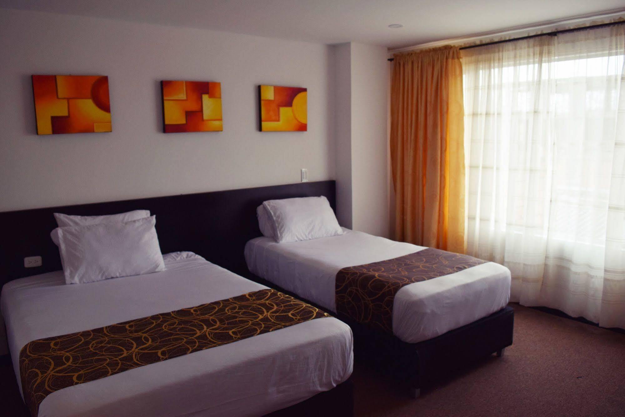 Ayenda 1063 Golden Hotel Bogotá Eksteriør billede